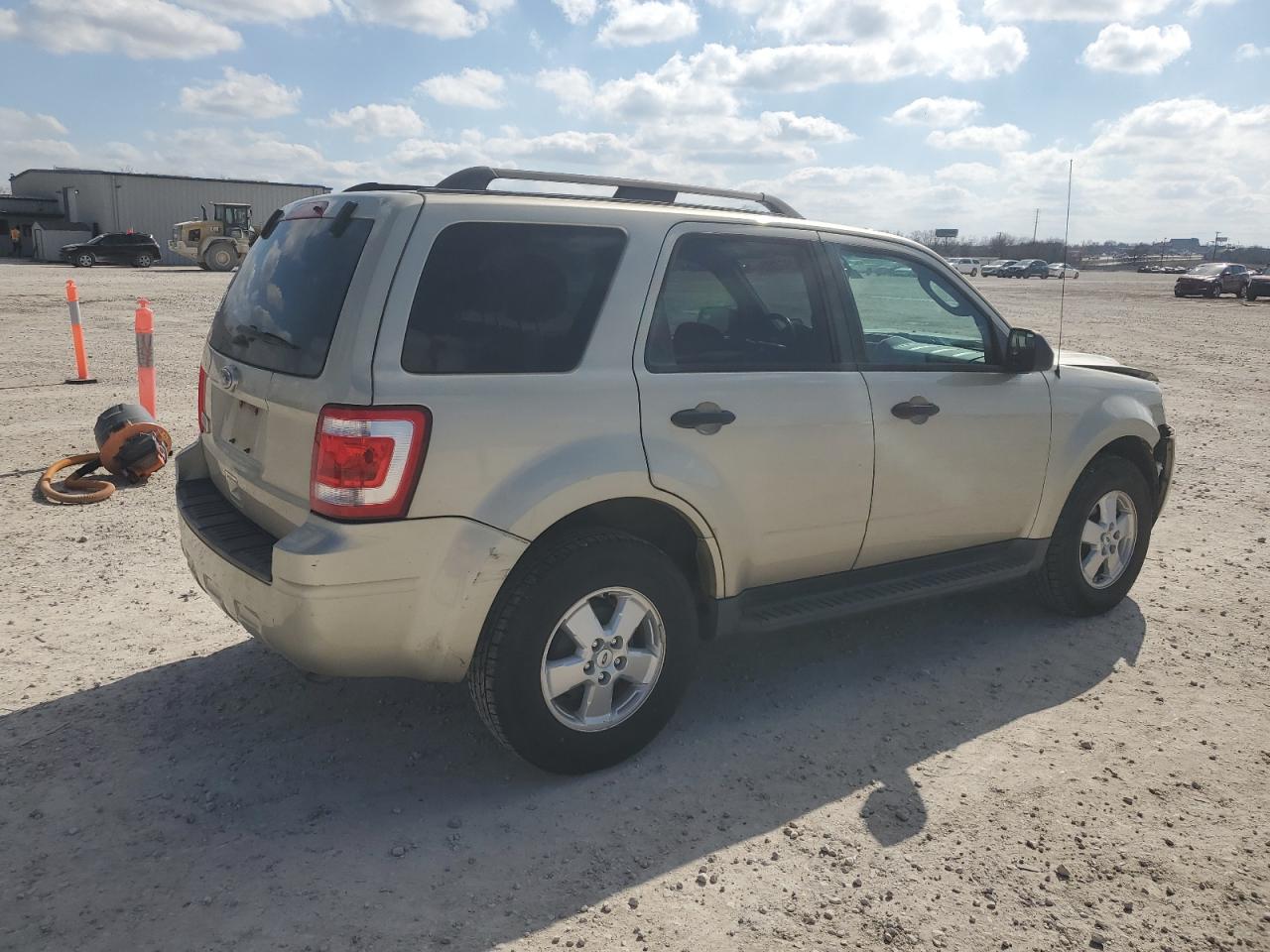 2012 Ford Escape - Image 3