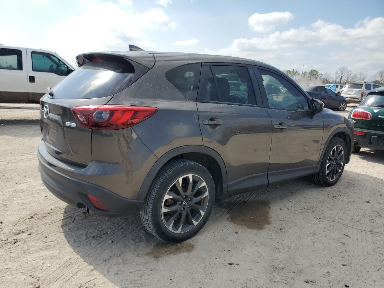 2016 Mazda CX-5 - Image 3