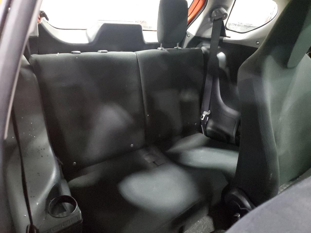2012 Toyota iQ - Image 11