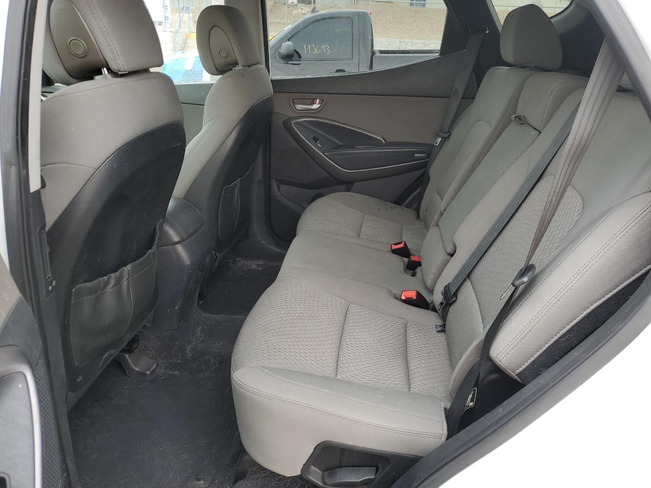 2013 Hyundai Santa Fe - Image 11