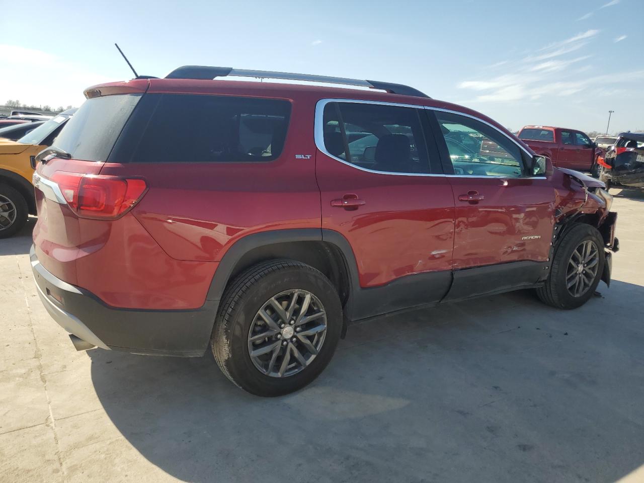 2019 GMC Acadia - Image 3