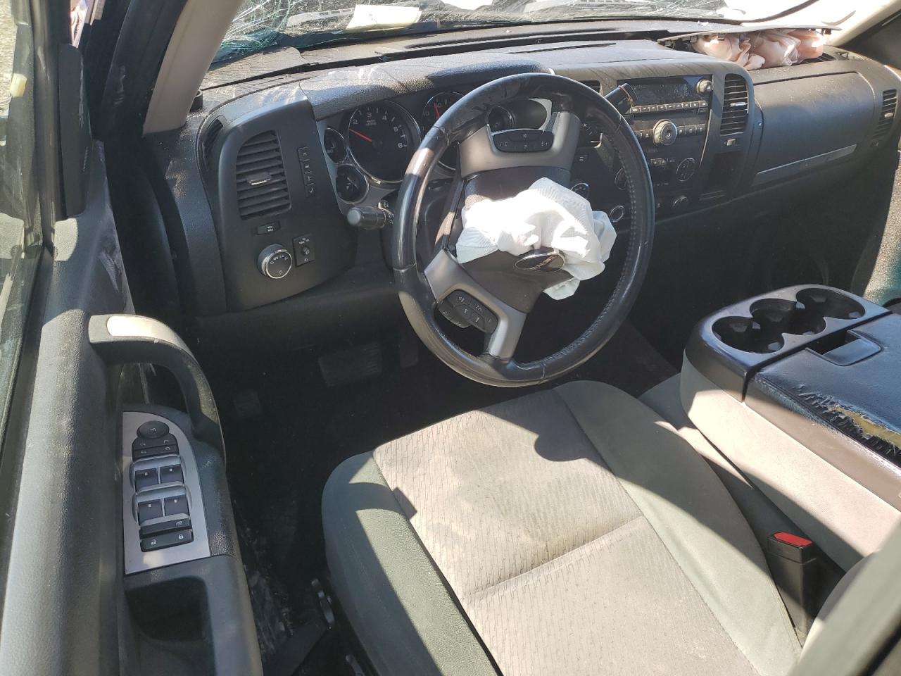 2009 GMC Sierra - Image 8