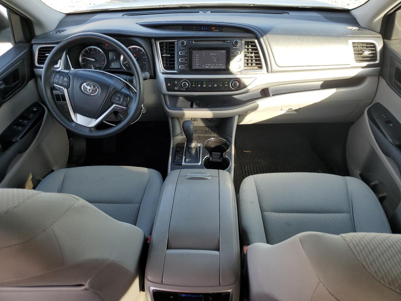 2014 Toyota Highlander - Image 8