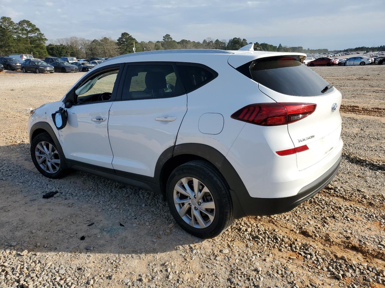 2019 Hyundai Tucson - Image 2
