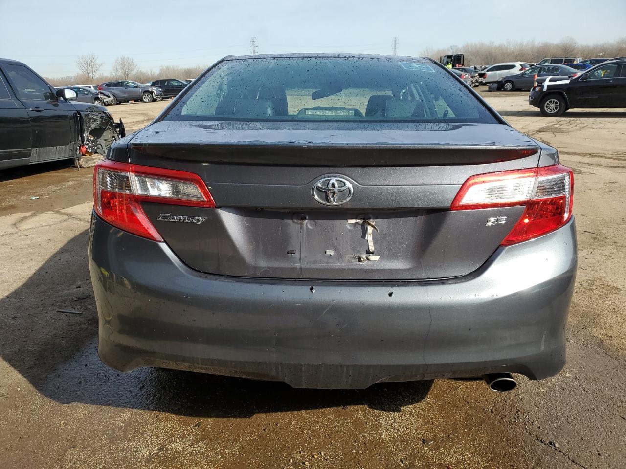 2014 Toyota Camry - Image 6
