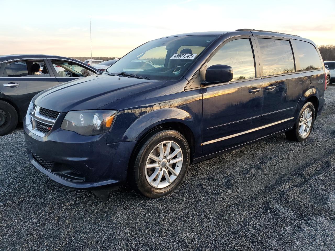 2013 Dodge Caravan - Image 1