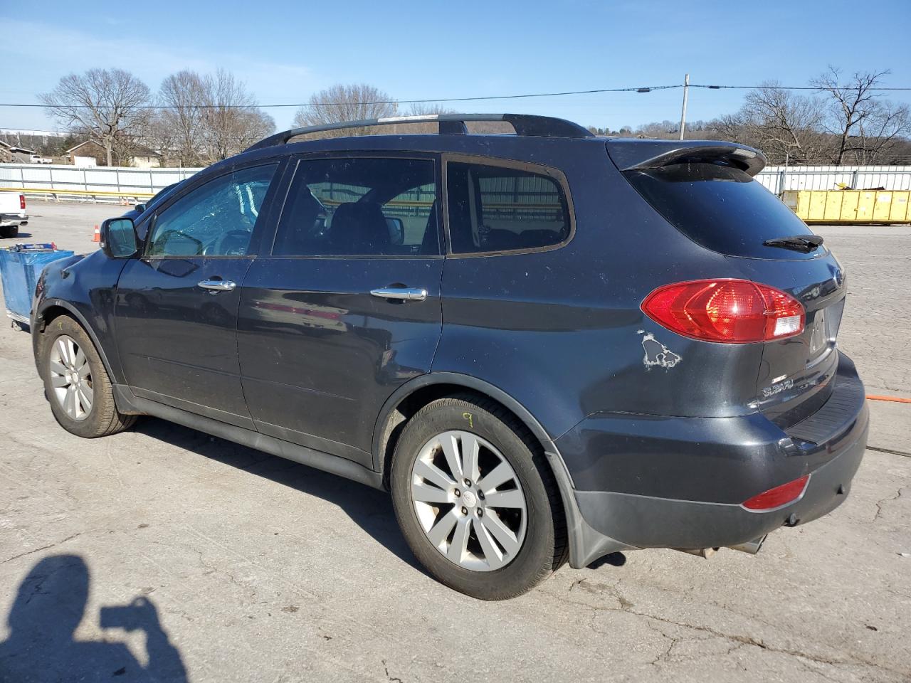 2008 Subaru Tribeca - Image 2