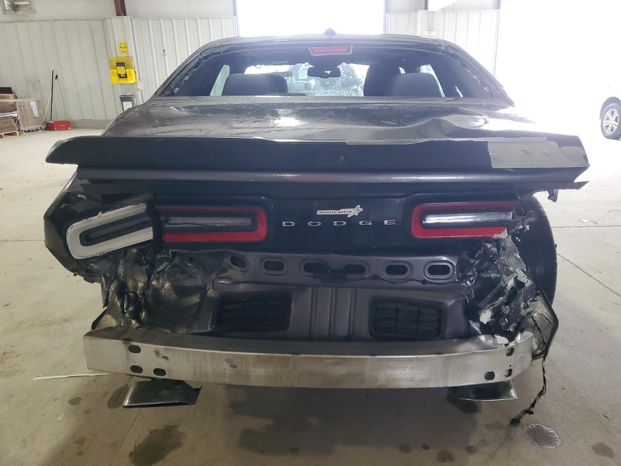 2016 Dodge Challenger - Image 6