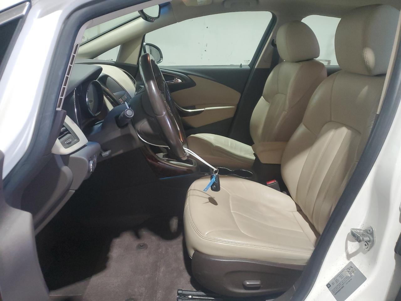 2012 Buick Verano - Image 7