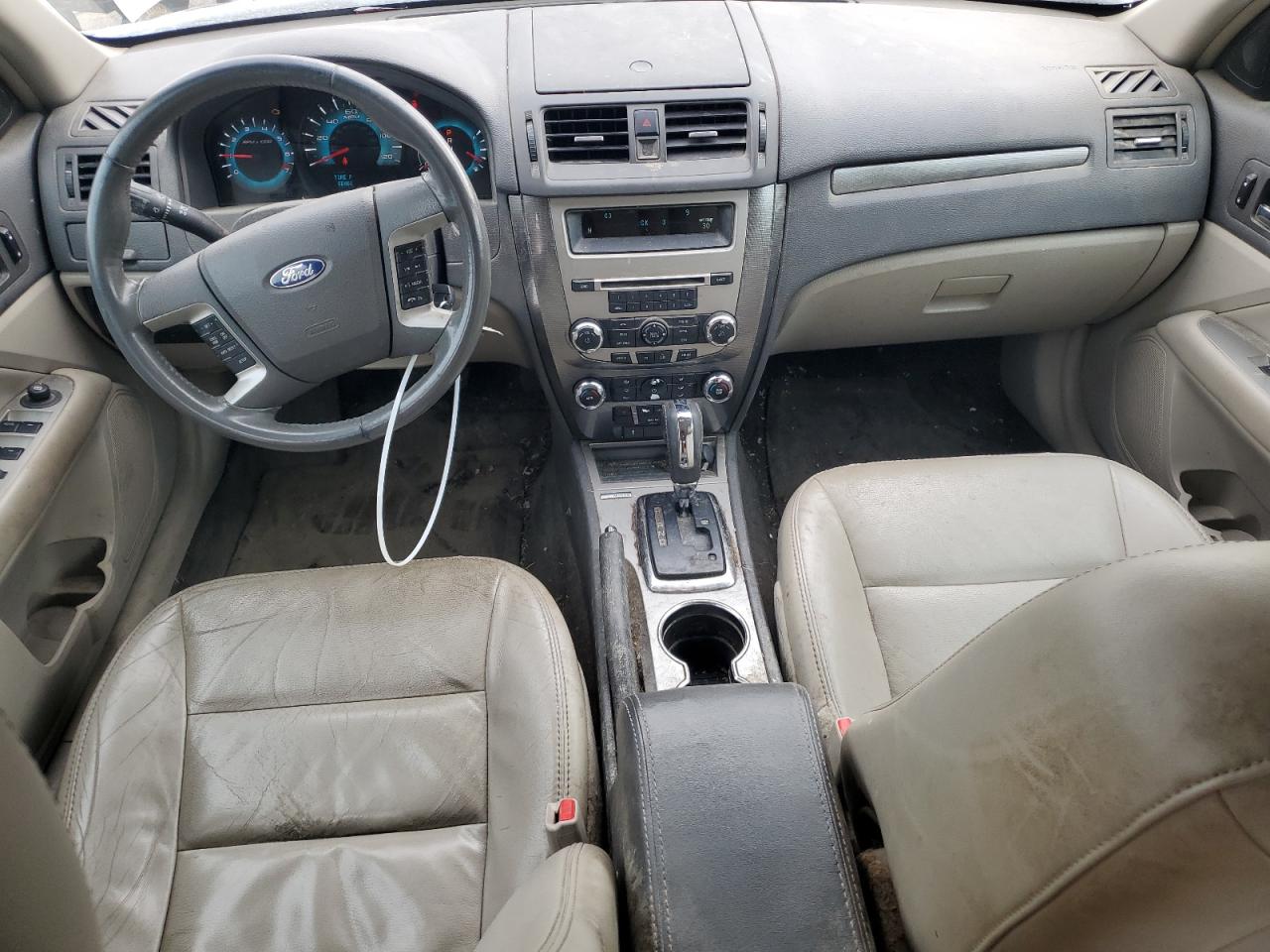 2010 Ford Fusion - Image 8