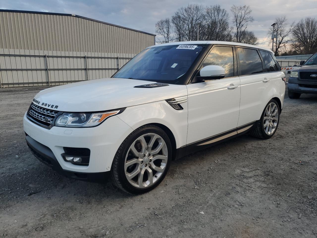 2016 Land Rover Range Rover - Image 1
