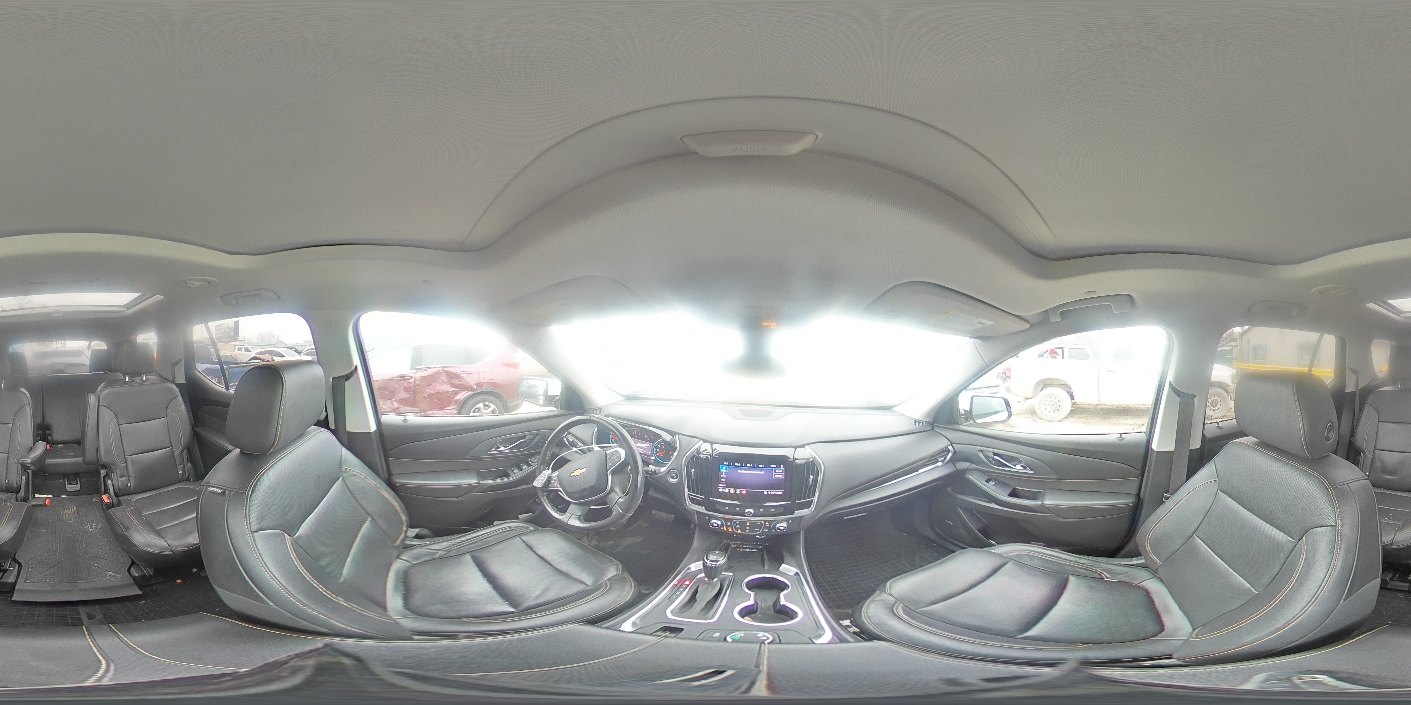 2020 Chevrolet Traverse - Image 14