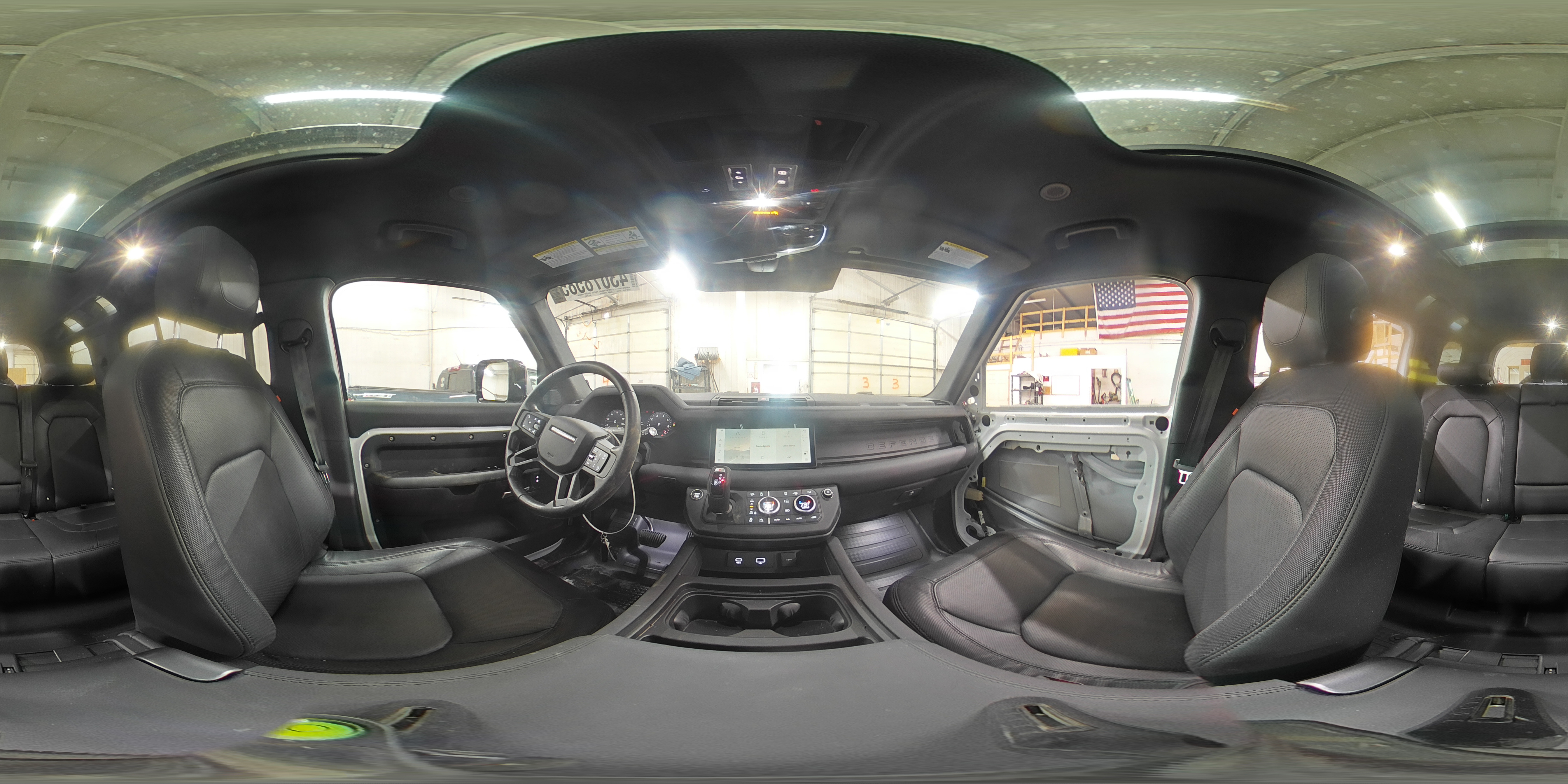 2024 Land Rover Defender - Image 14