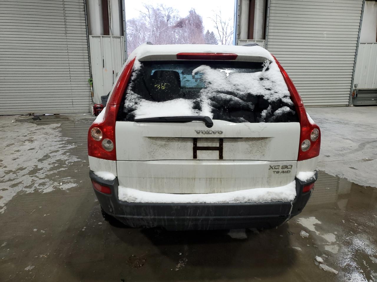 2004 Volvo XC90 - Image 6