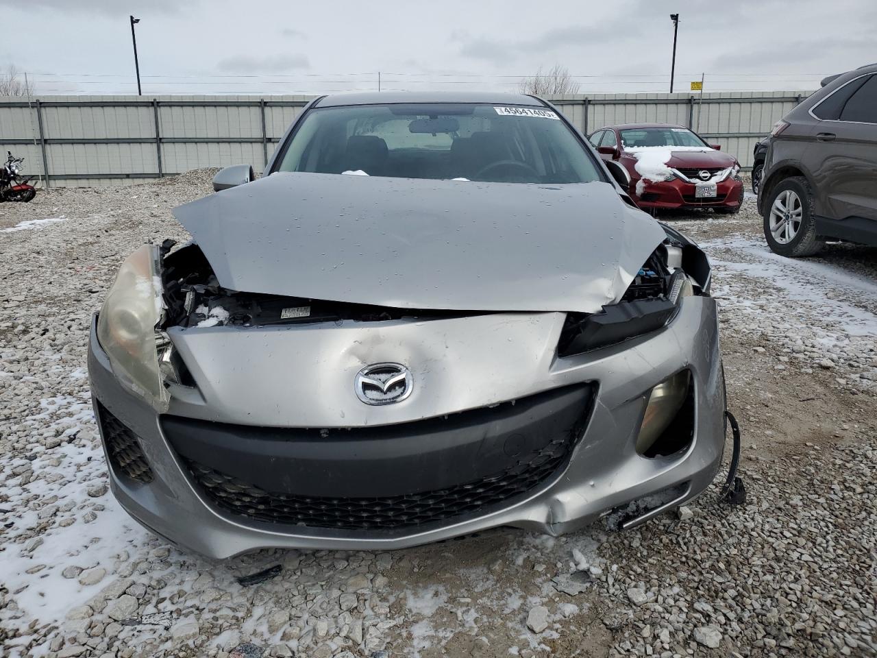 2013 Mazda 3 - Image 5