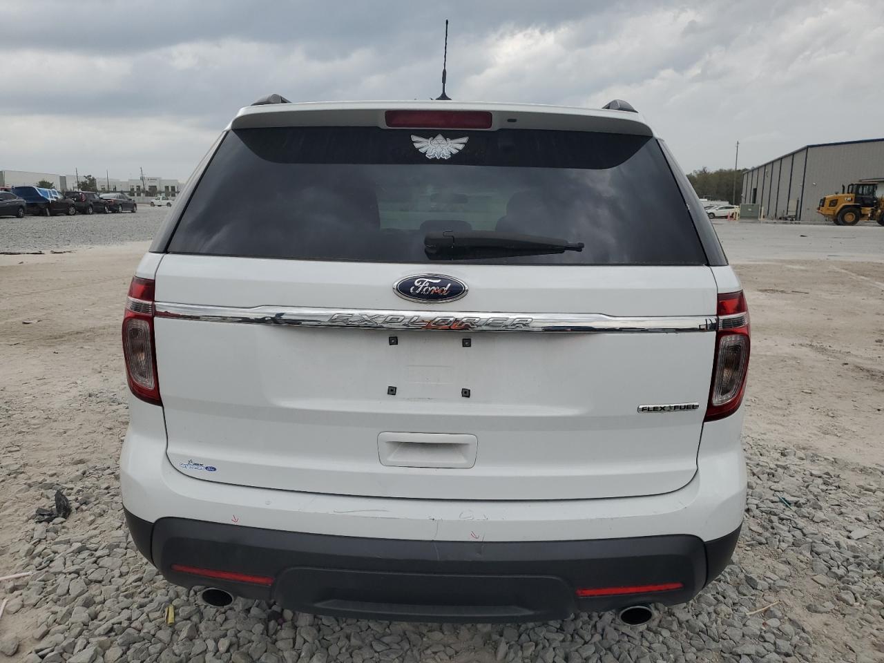 2013 Ford Explorer - Image 6