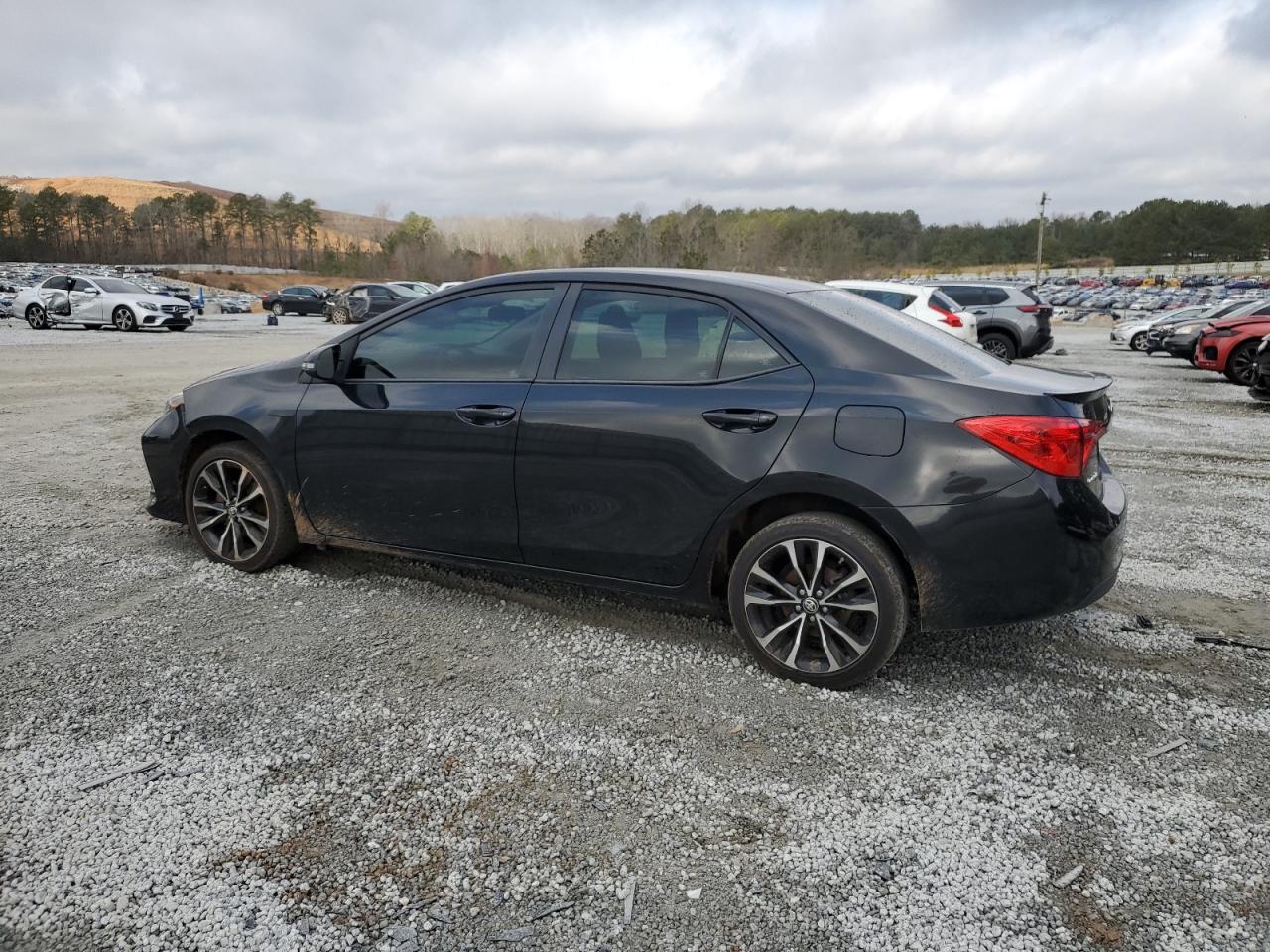 2018 Toyota Corolla - Image 2