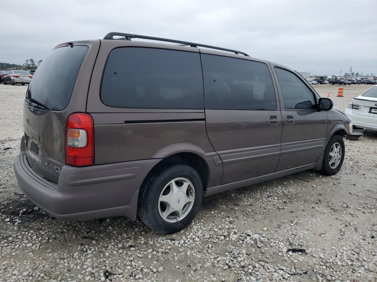 2000 Oldsmobile Silhouette - Image 3