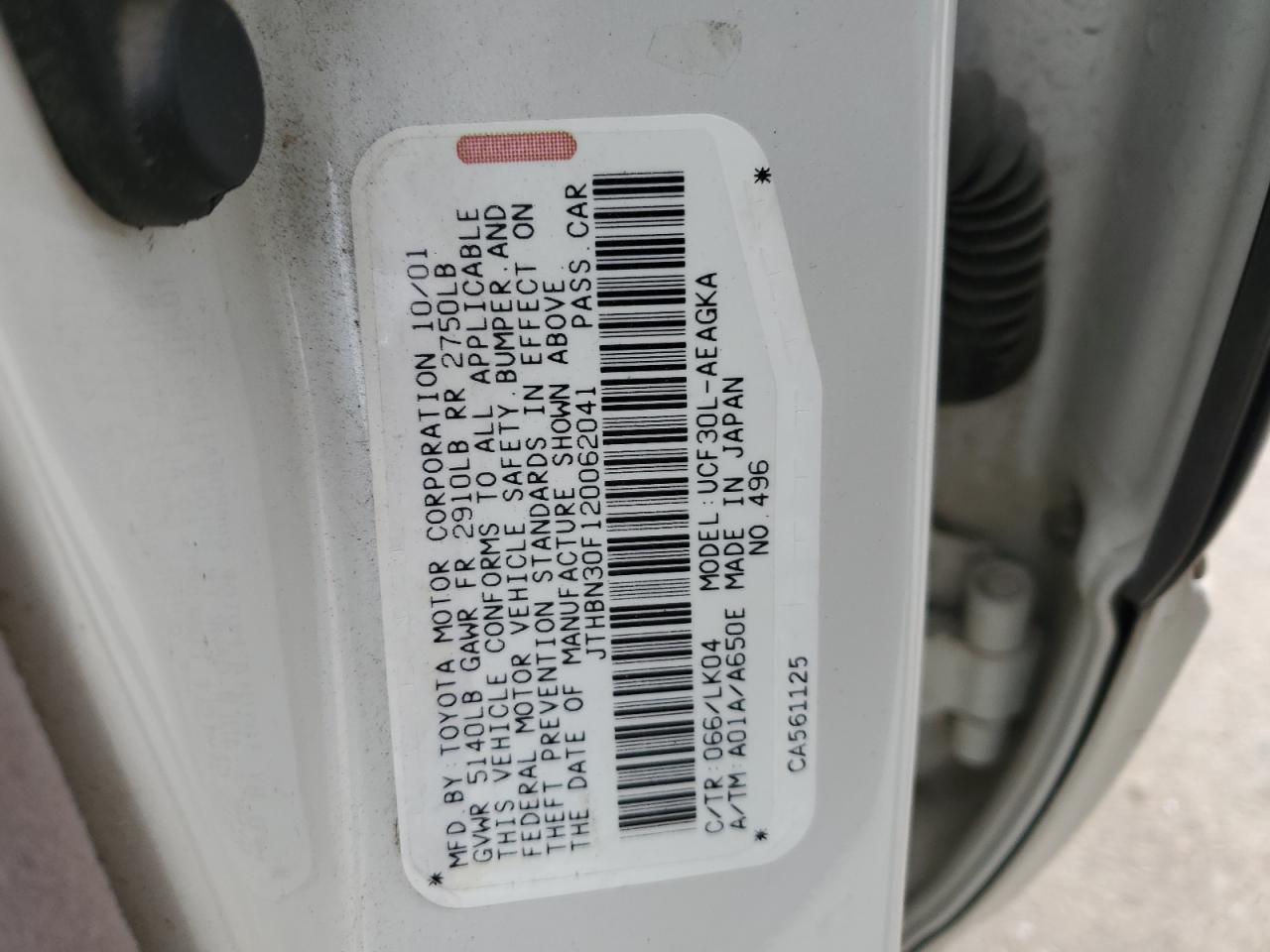 2002 Lexus LS - Image 12