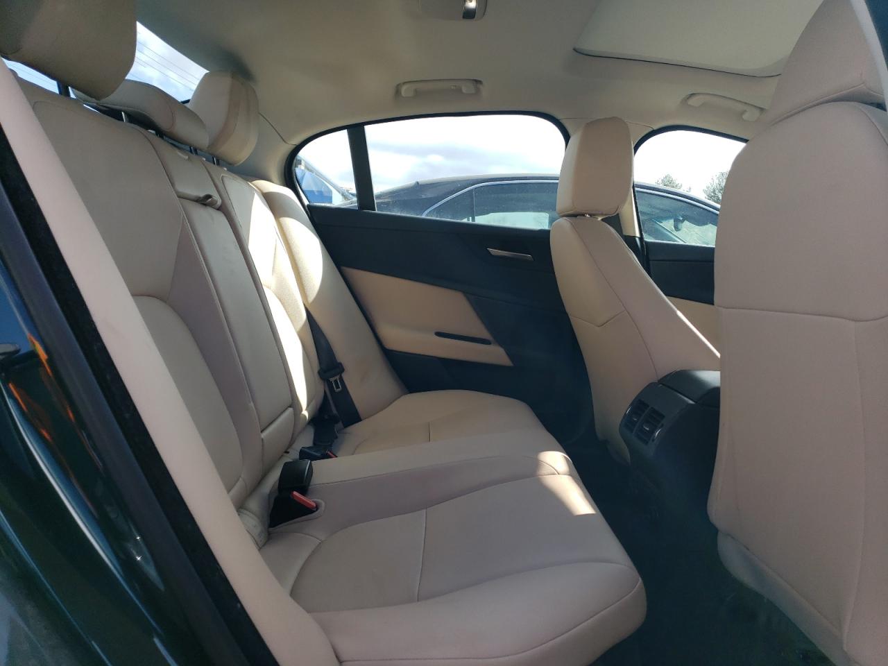 2017 Jaguar Xe Premium VIN: SAJAJ4BV5HA971536 Lot: 86578694
