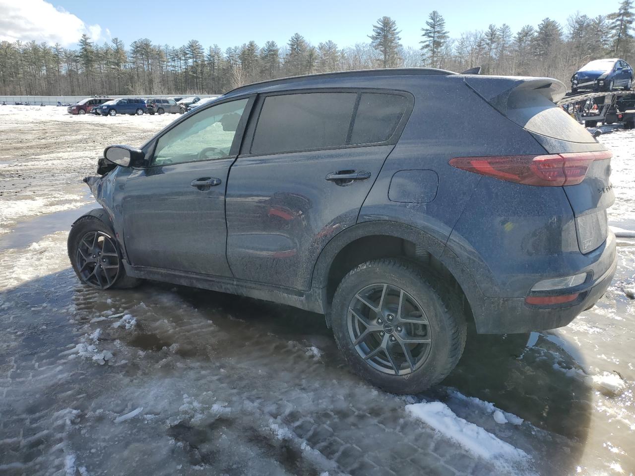 2022 Kia Sportage - Image 2
