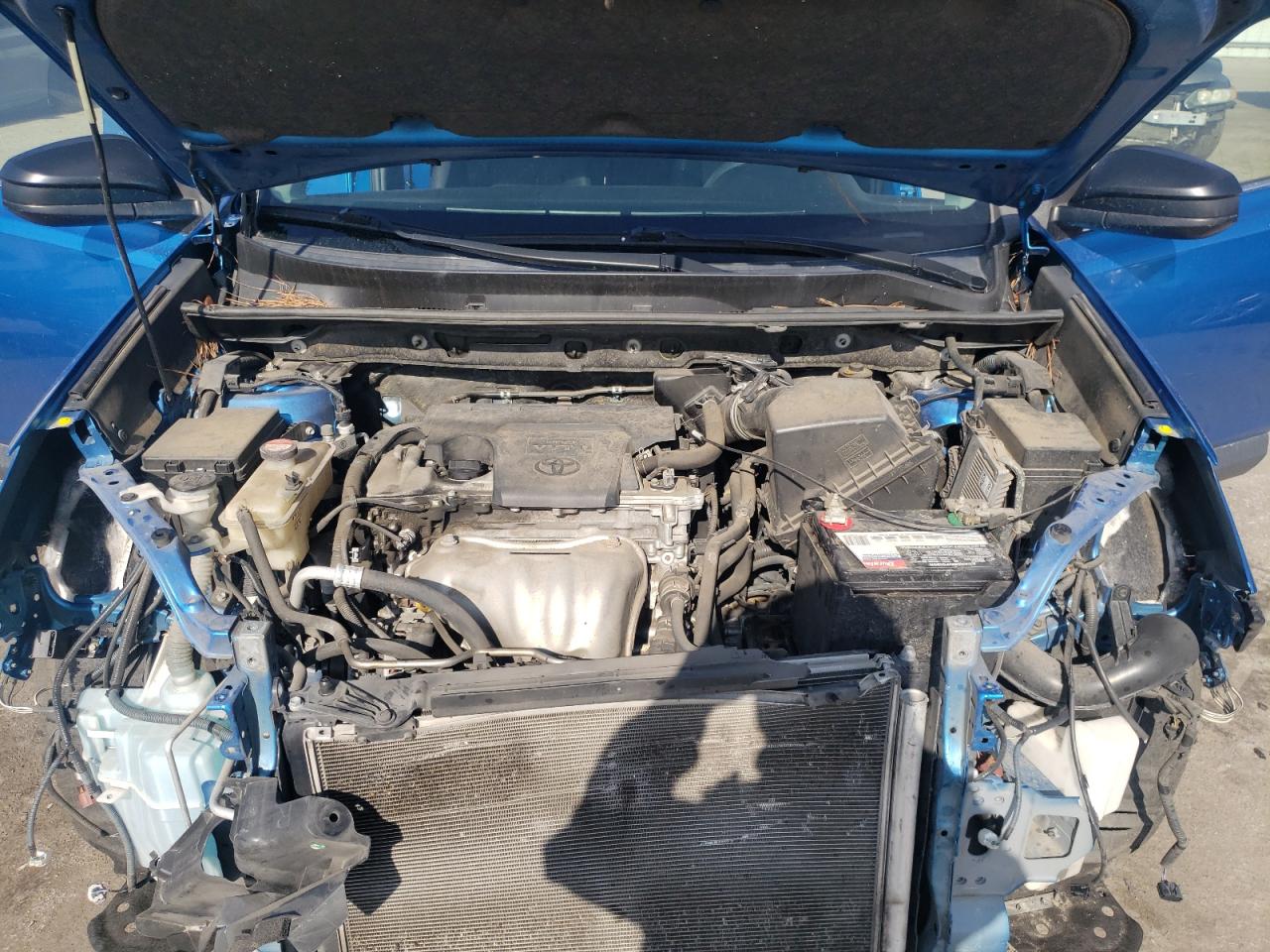 2016 Toyota RAV 4 - Image 12