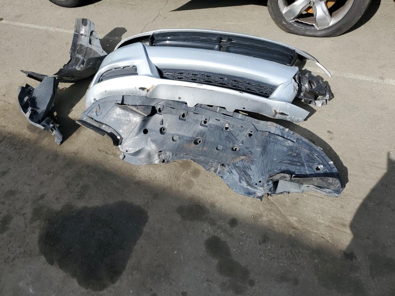 2020 Dodge Charger - Image 12