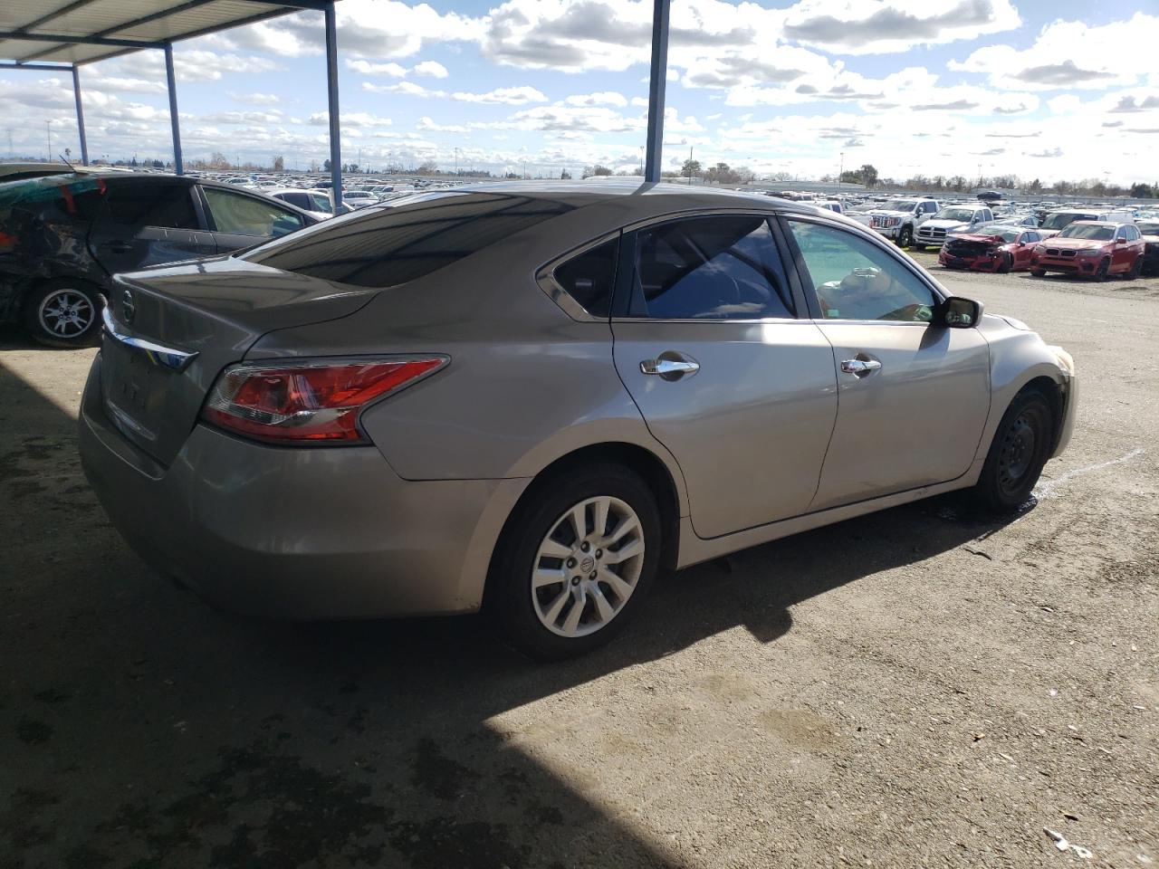 2014 Nissan Altima - Image 3