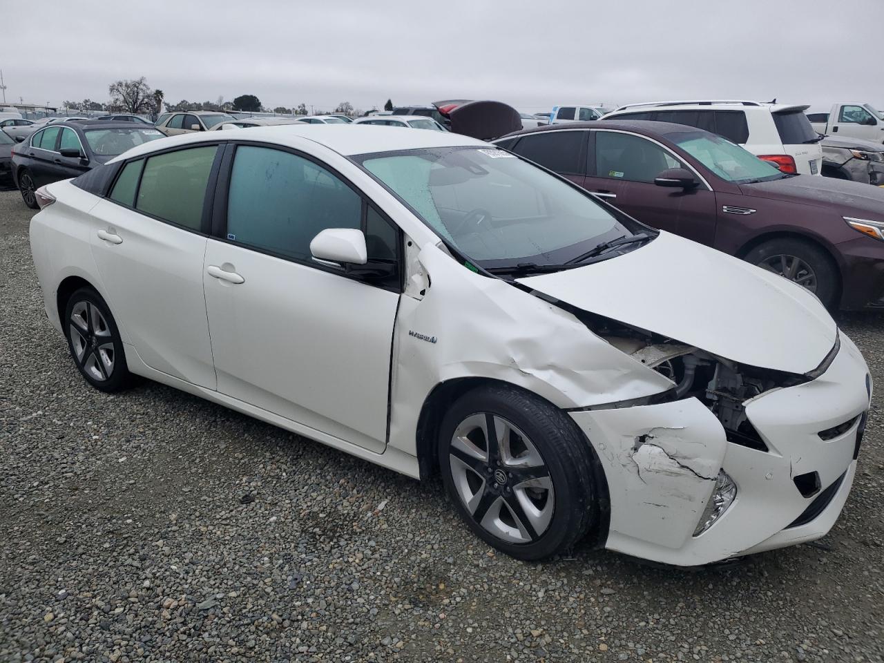 2016 Toyota Prius - Image 4