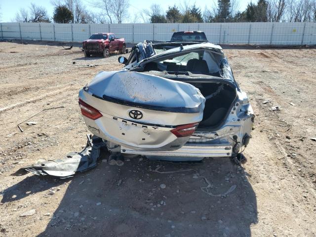  TOYOTA CAMRY 2023 Srebrny