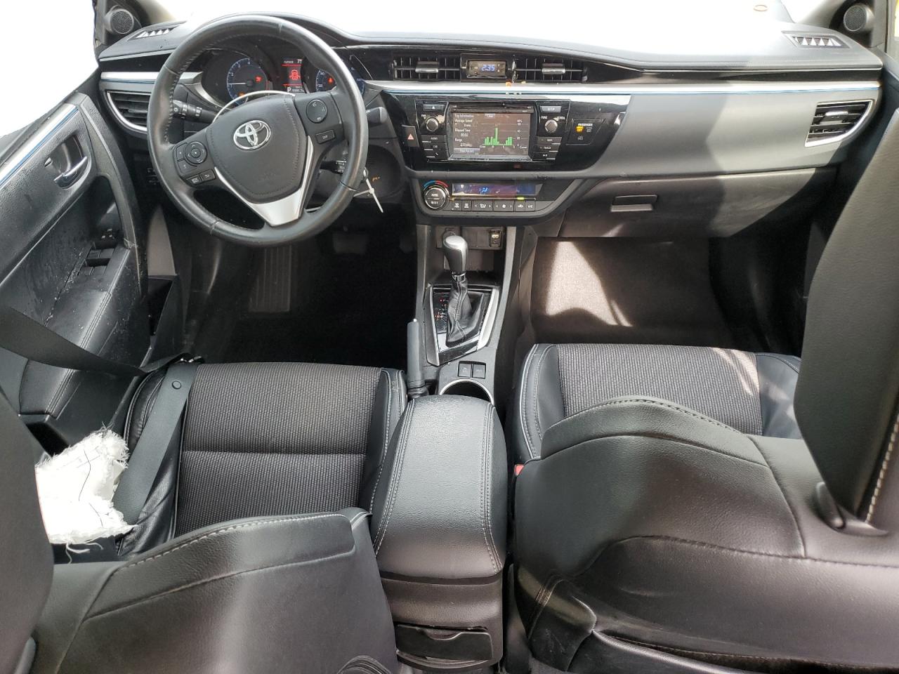 2016 Toyota Corolla - Image 8