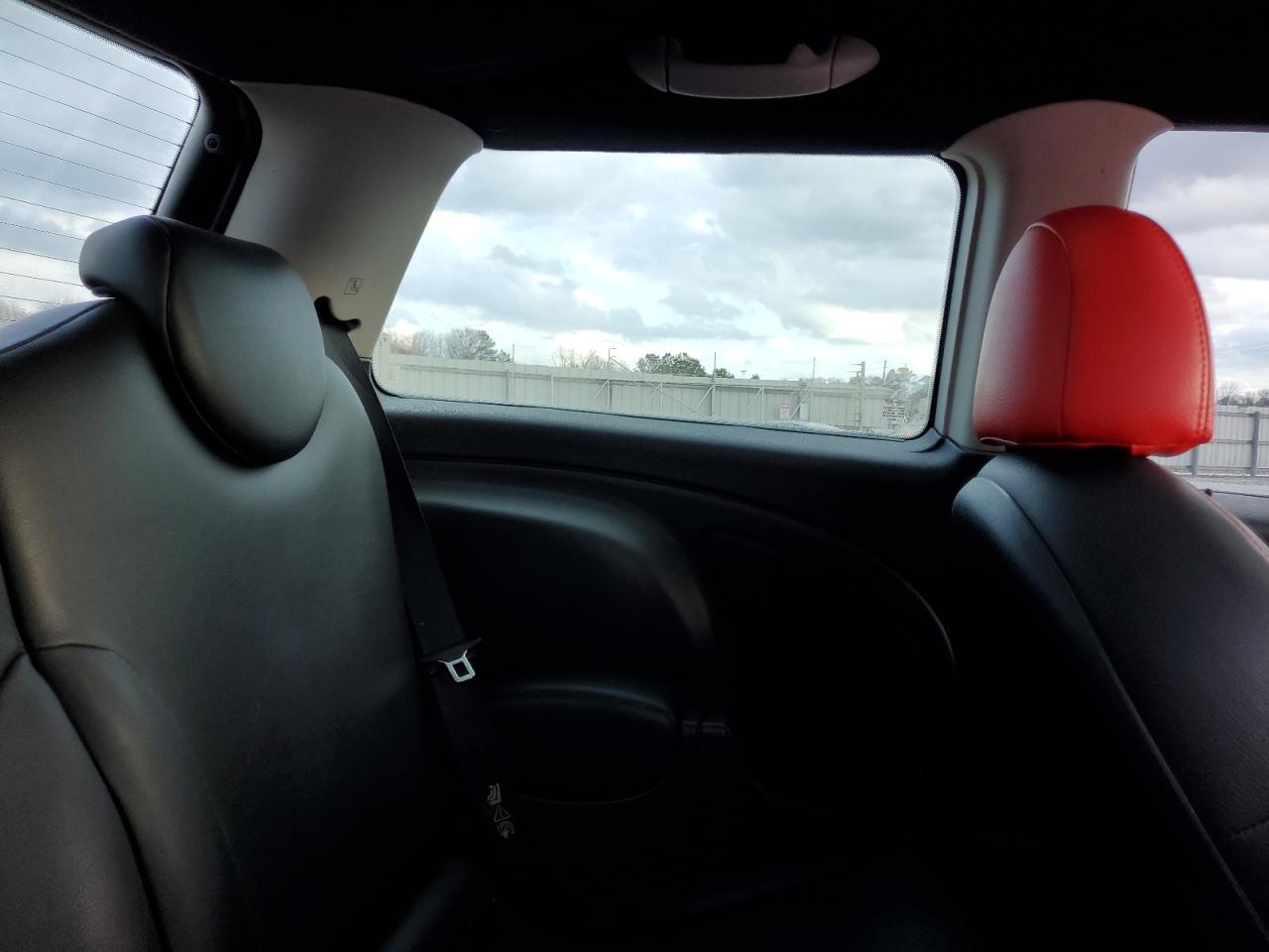 2005 MINI Cooper - Image 10