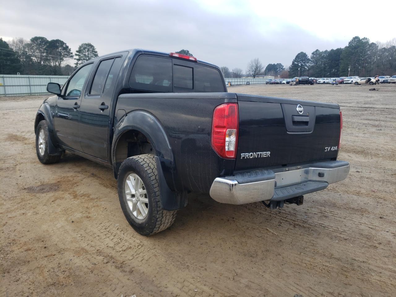 2018 Nissan Navara (Frontier) - Image 2