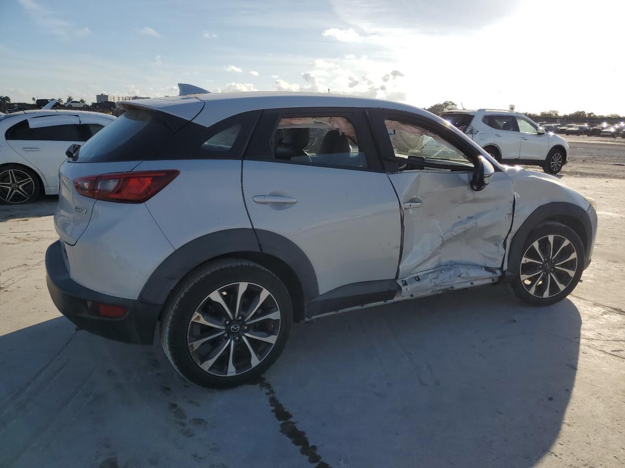 2019 Mazda CX-3 - Image 3