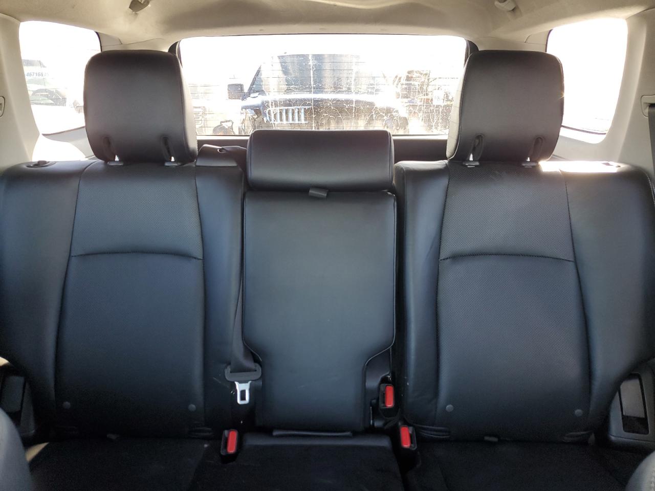2018 Toyota 4Runner - Image 10
