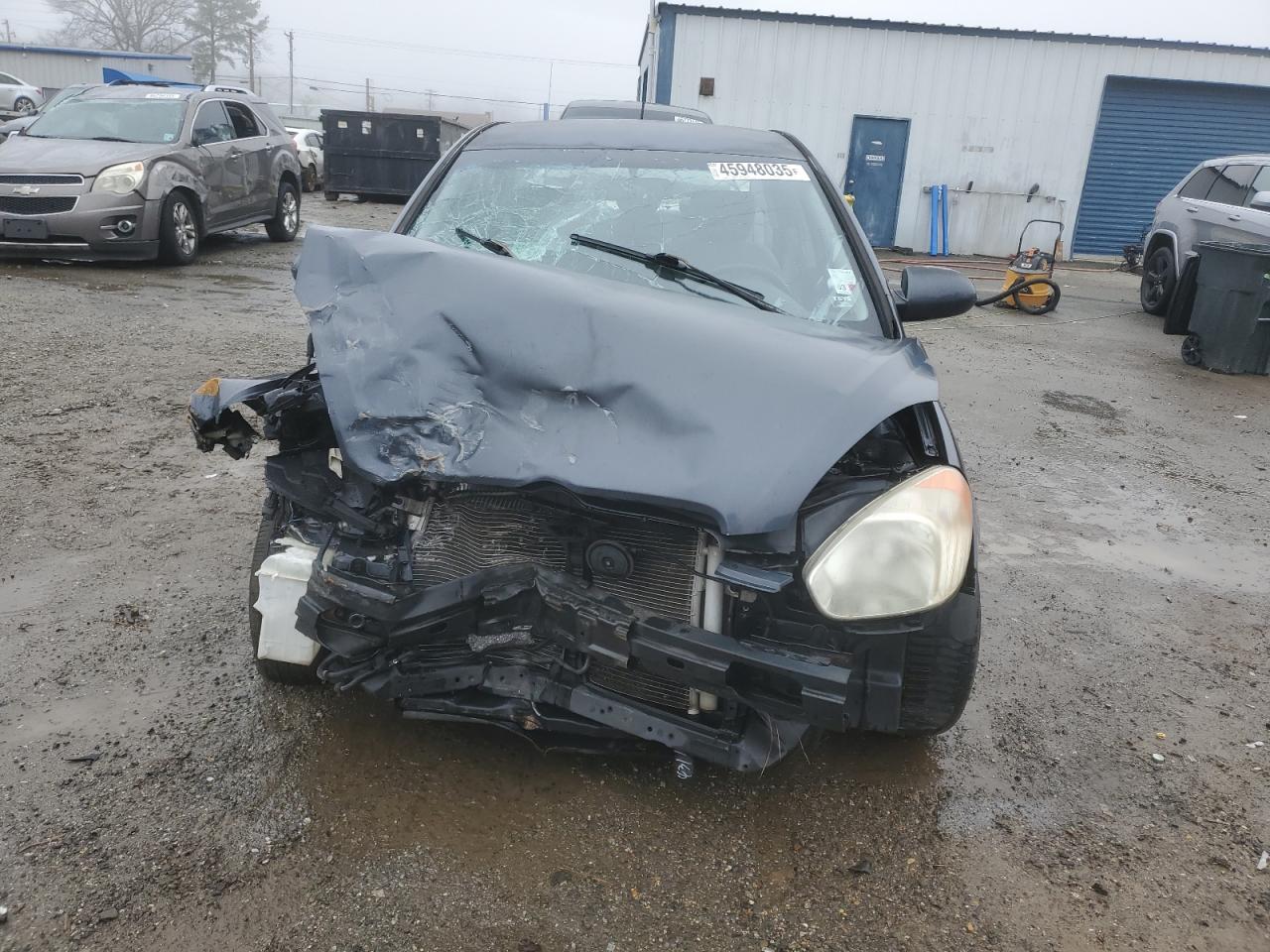 2009 Hyundai Accent - Image 5