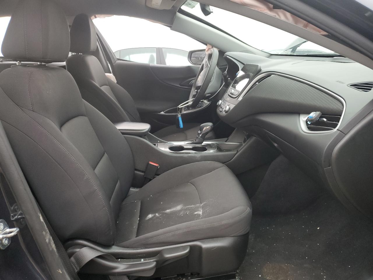 2022 Chevrolet Malibu - Image 7