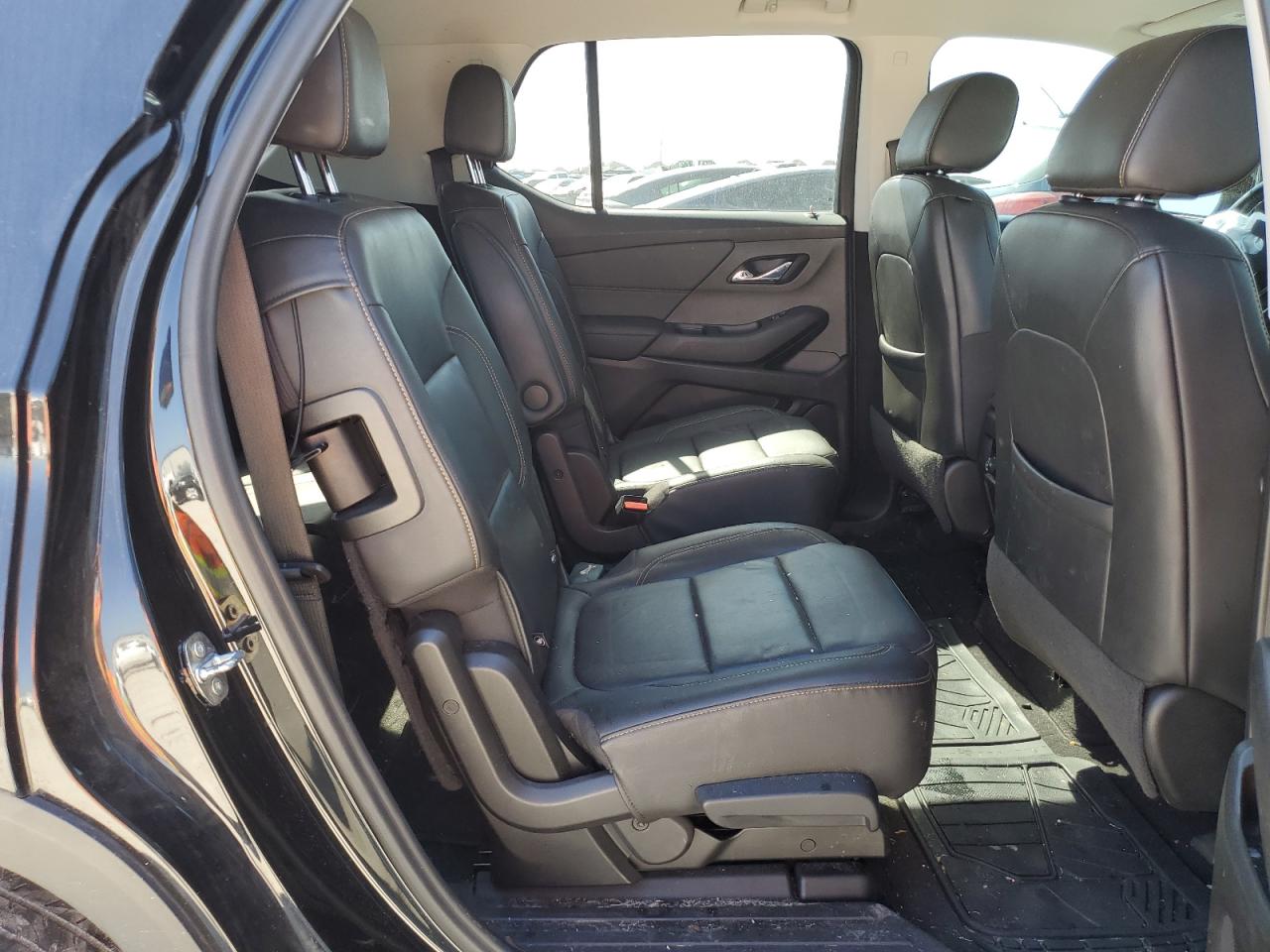 2021 Chevrolet Traverse - Image 11