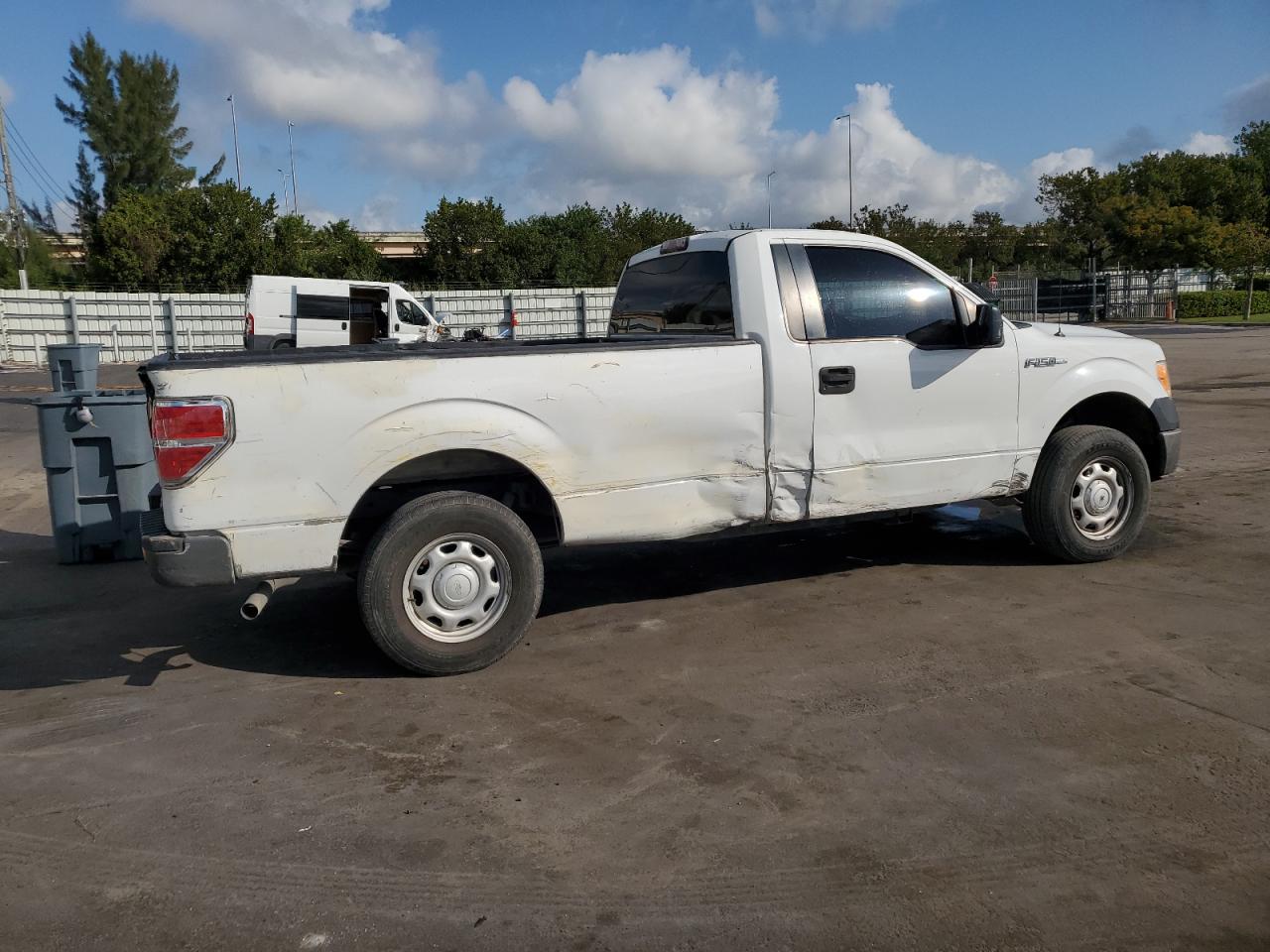 2013 Ford F-150 - Image 3
