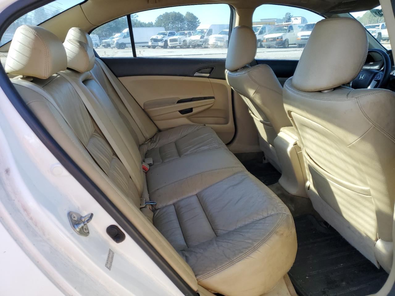 2011 Honda Accord - Image 10