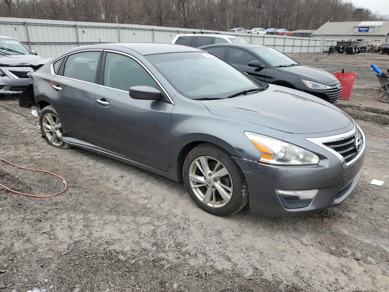 2014 Nissan Altima - Image 4