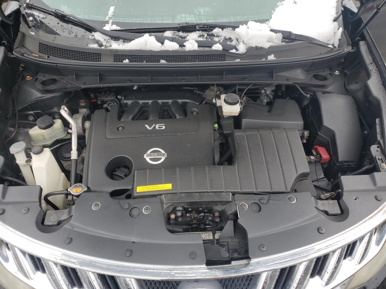 2010 Nissan Murano - Image 12