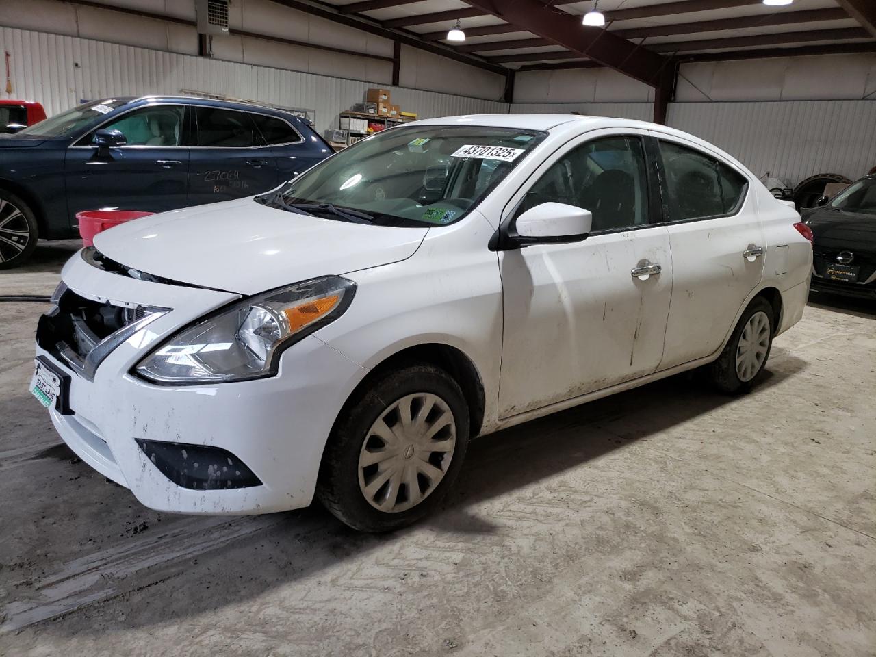 2019 Nissan Versa - Image 1