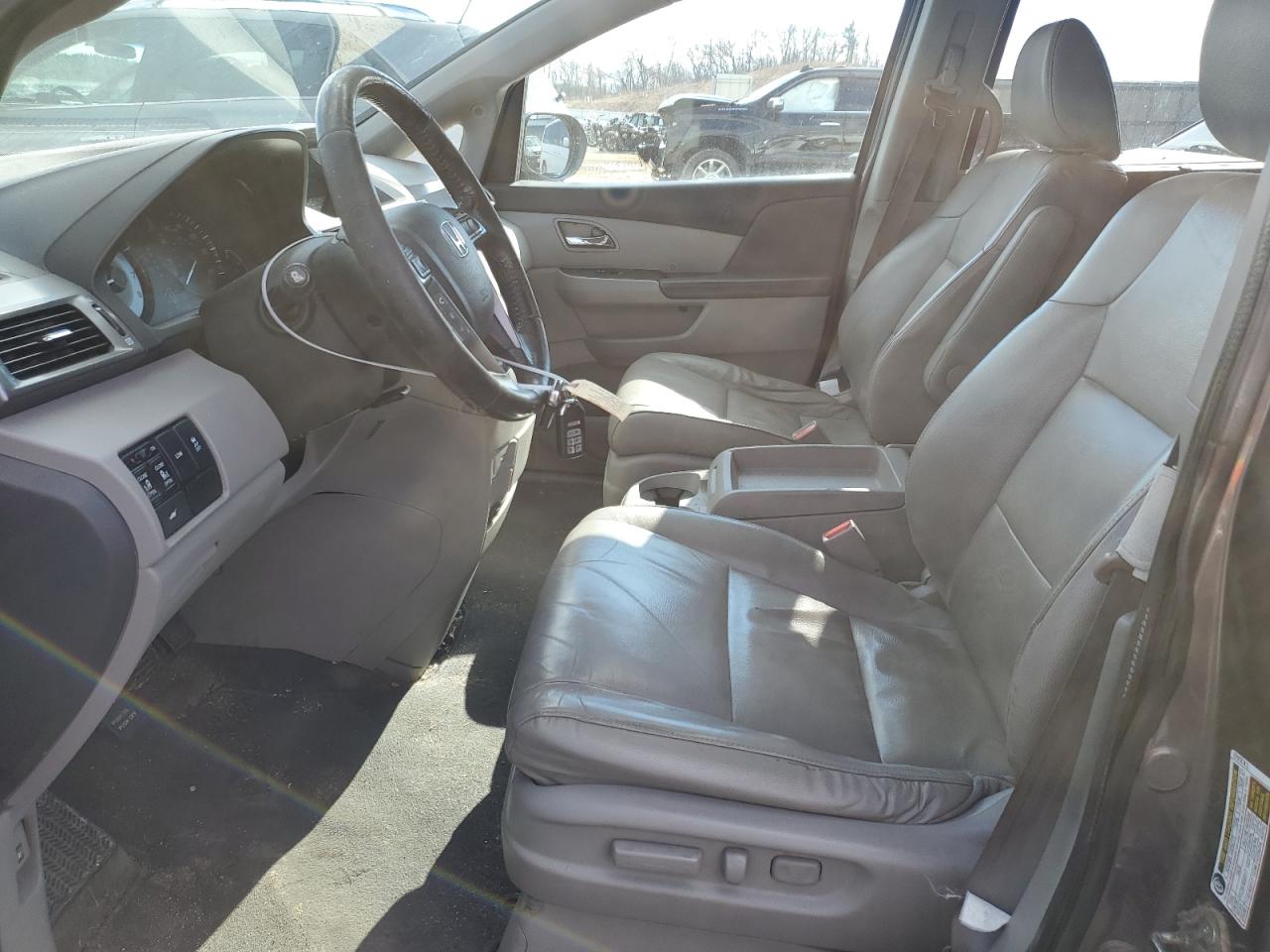 2016 Honda Odyssey - Image 7