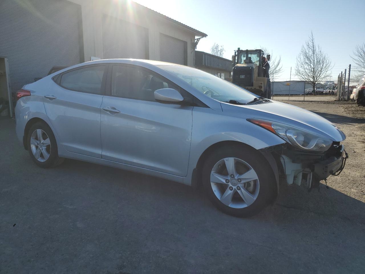 2013 Hyundai Elantra - Image 4