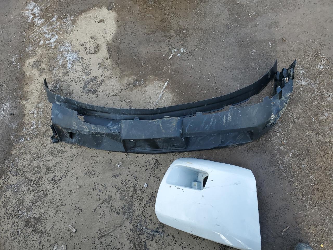 2013 Chevrolet Silverado - Image 12