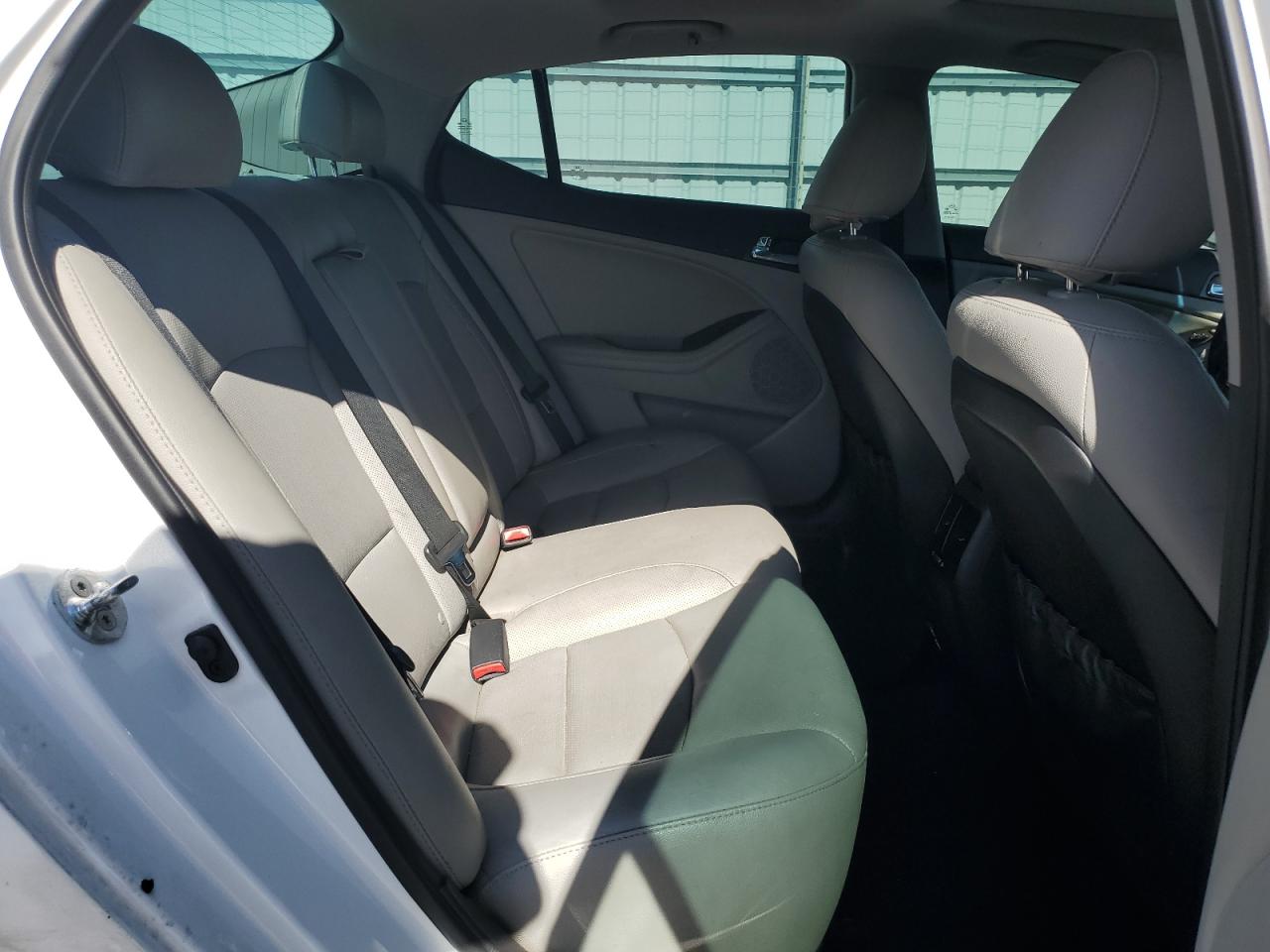 2014 Kia Optima - Image 10