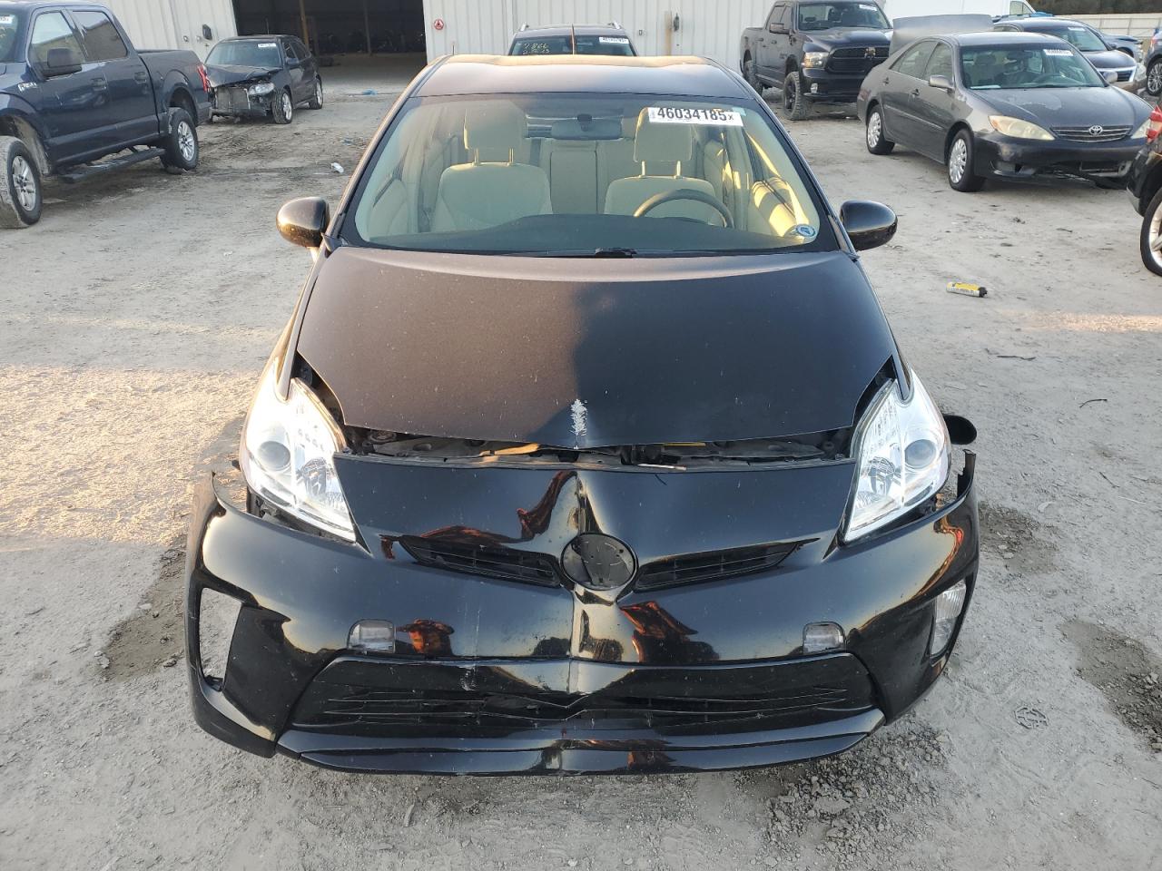 2014 Toyota Prius - Image 5