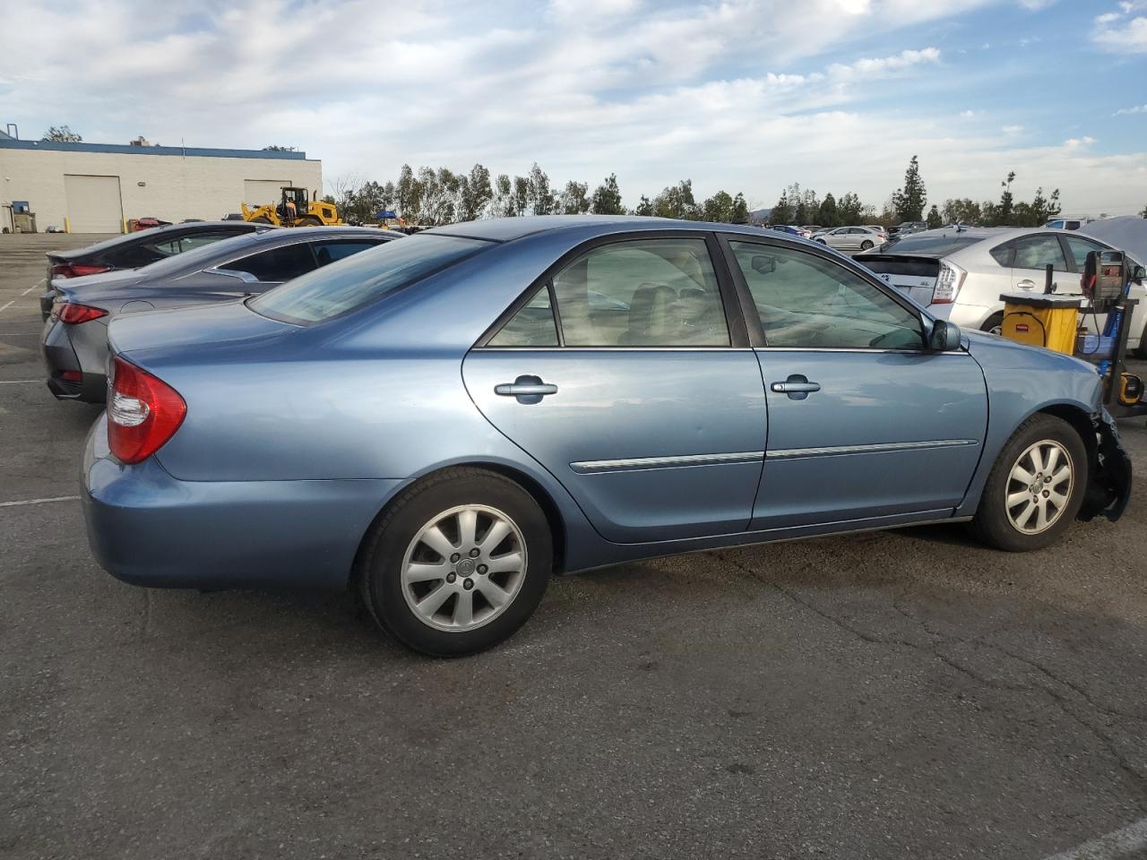 2004 Toyota Camry - Image 3