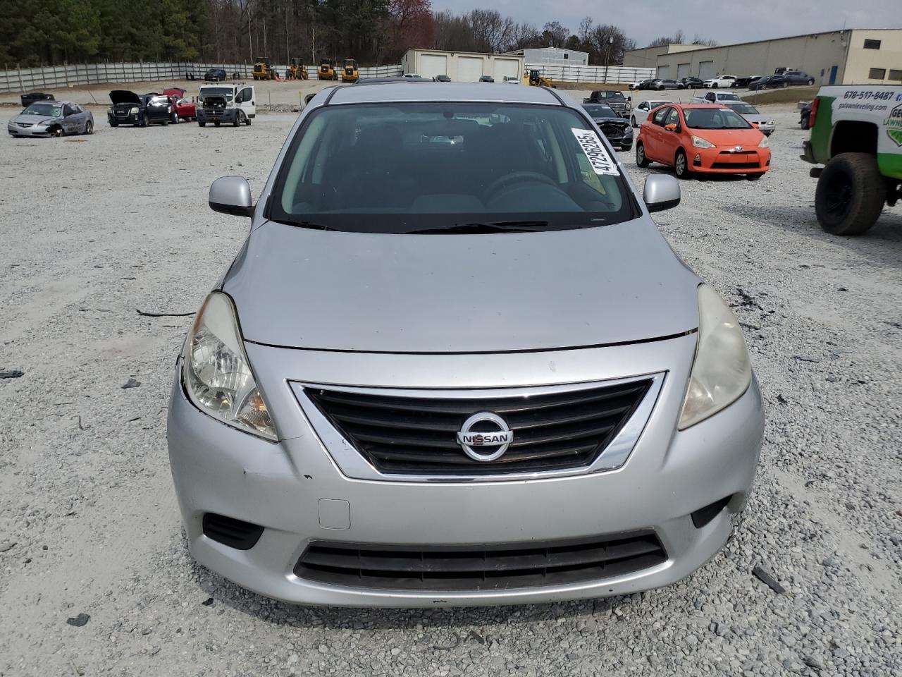 2014 Nissan Versa - Image 5